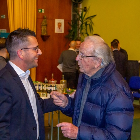 Größeres Bild ansehen